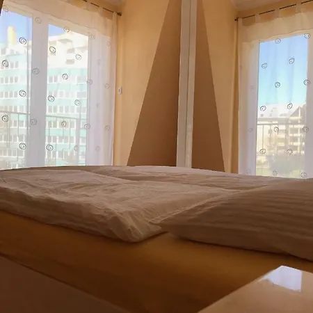 Apartament Onyx Apartment